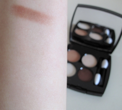 シャネル レ キャトル オンブル 374